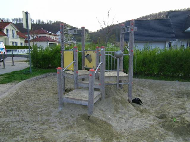 Spielplatz Kreuzbühlweg Leimgrubenäcker in Heidenheim an der Brenz