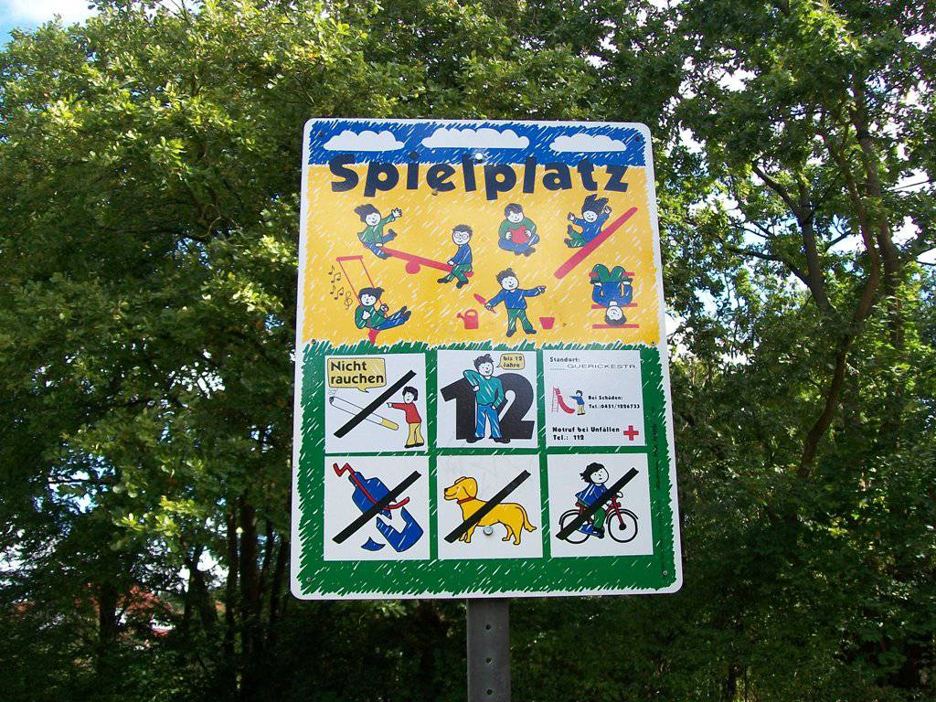 Foto /pics/25475-794-kinderspielplatz_guerickestrasse.jpg