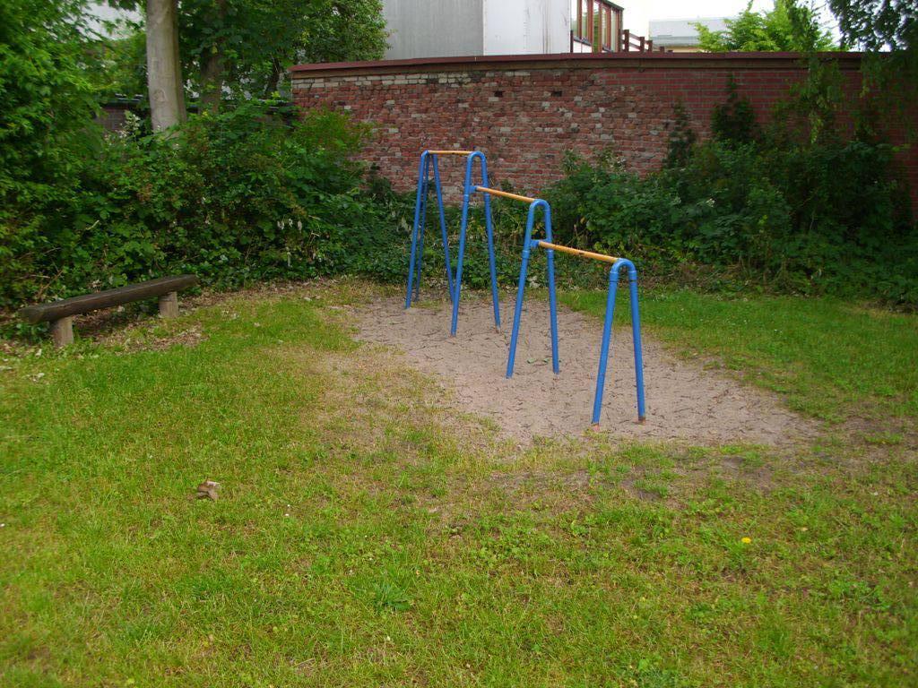 Foto /pics/5132-422-kinderspielplatz_elswigstrasse__12_.jpg