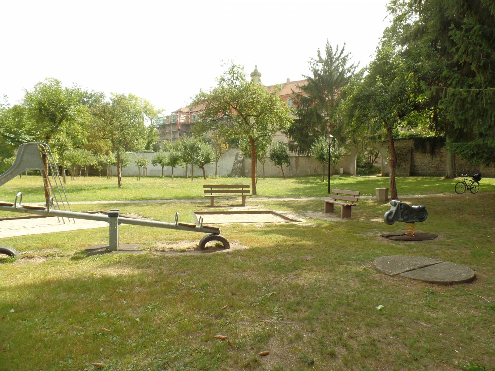 Spielplatz Im Schloßpark in Ottendorf-Okrilla