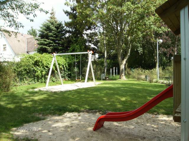 Spielplatz Am Park in Schwalbach am Taunus