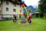 Spielplatz Steinbergbad Lofer in Lofer Spielplatz Steinbergbad Lofer in Lofer